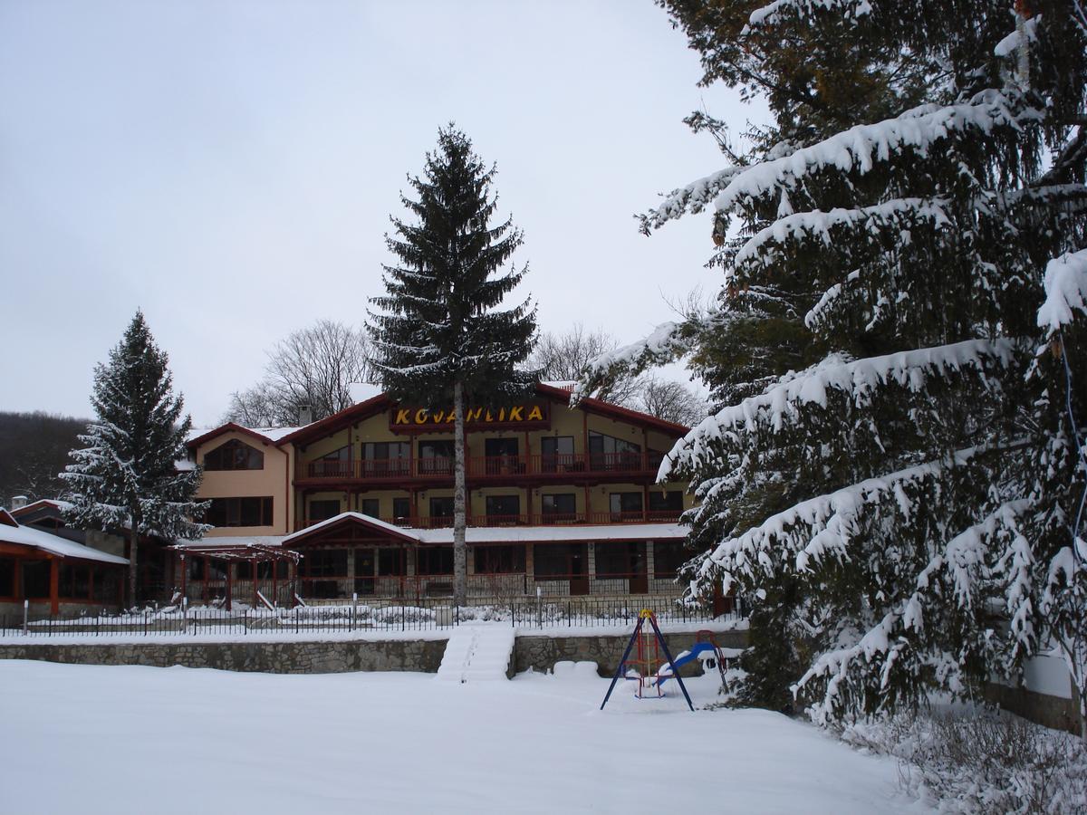 Kovanlika Hotel Razgrad Exterior photo